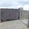 flood-gate-with-hydraulic-damper-box